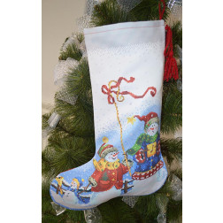 Набір бісеру Preciosa для вишивки бісером до схеми для вишивання Пошитий новорічний чобіток Сніговики-Колядники (ТР159аБ3149b)